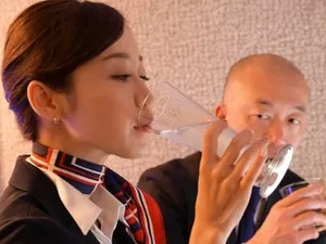 Vụng trộm cùng trai trẻ khi chồng yếu sinh lý
