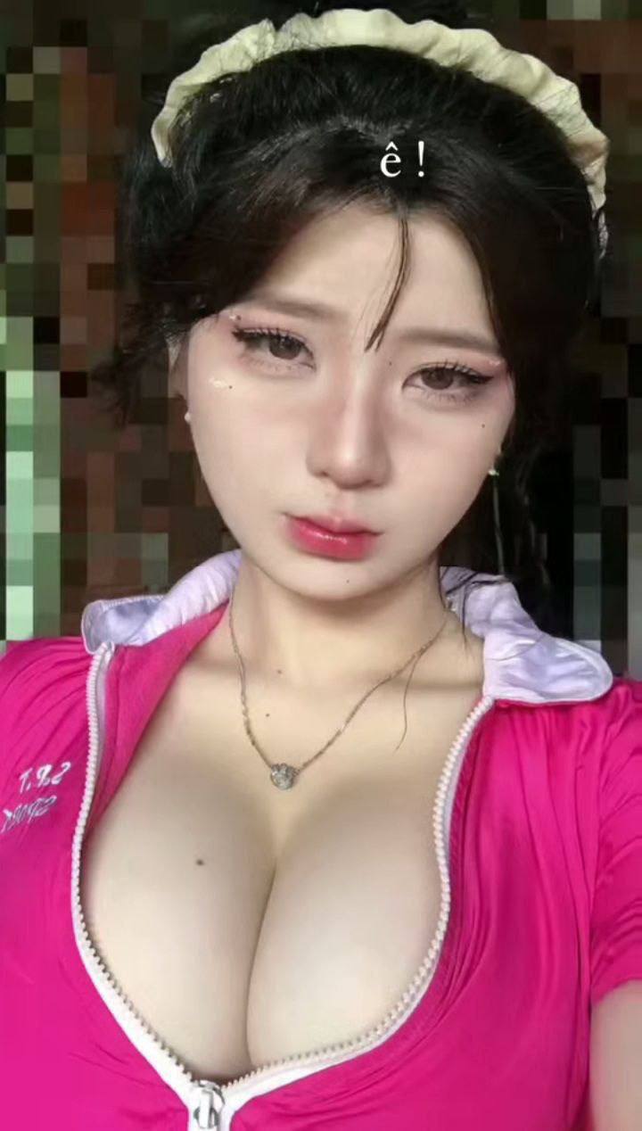 Momo Sakura đi thực tập với kỹ năng làm tình loại giỏi